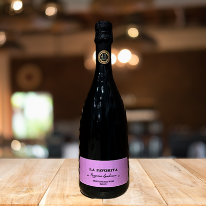 La Favorita Reggiano Lambrusco Dolce Red Wine